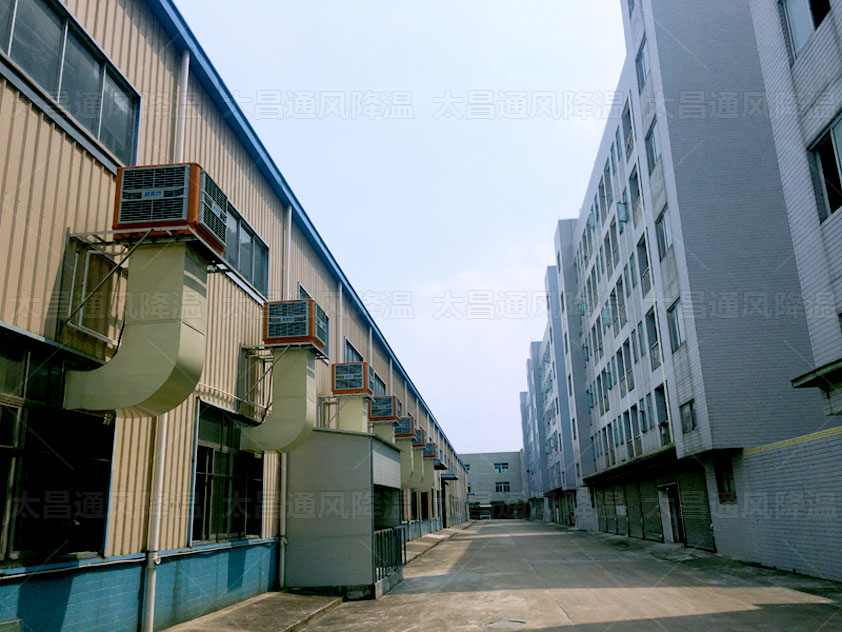 車間降溫方案配置節(jié)能環(huán)?？照{(diào)，使用效果沒話說