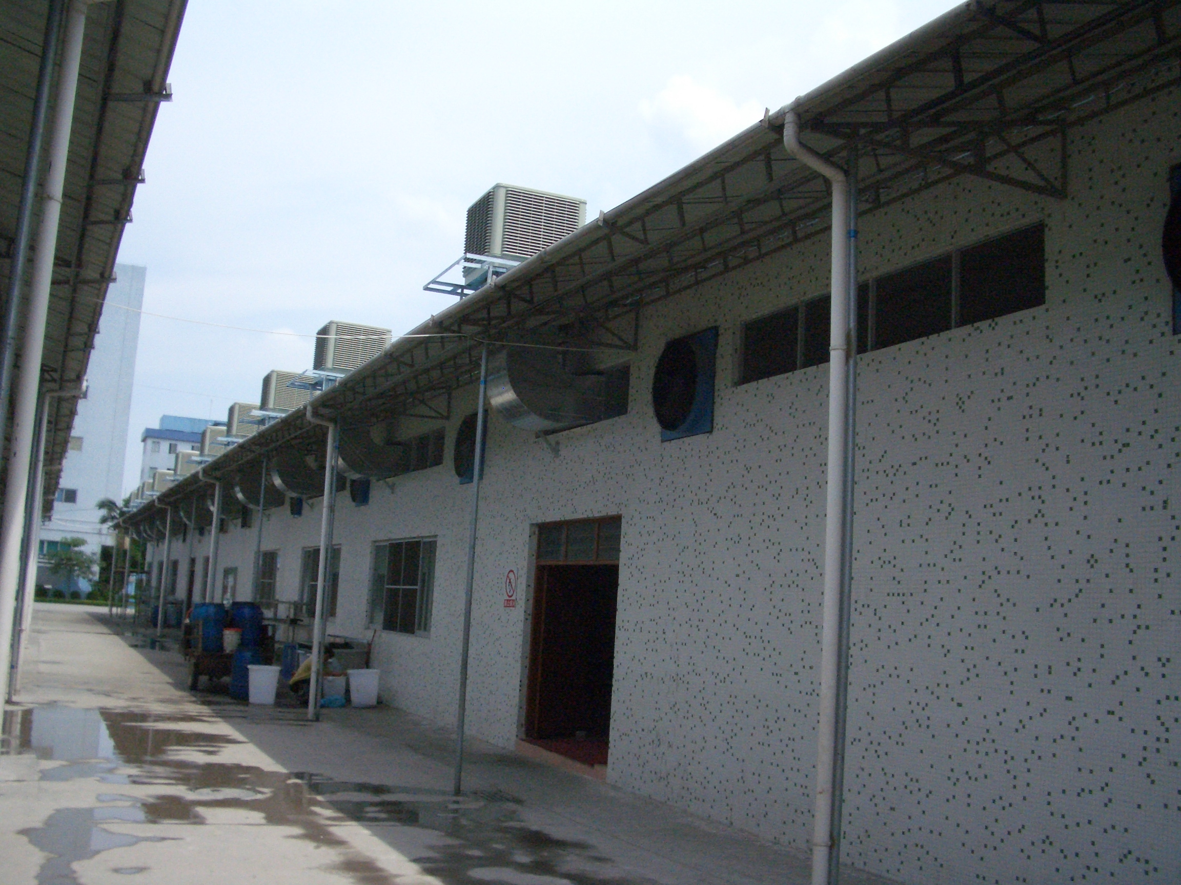 潤東方環(huán)?？照{(diào),環(huán)?？照{(diào)安裝,環(huán)保空調(diào),廠房降溫,鐵皮房降溫